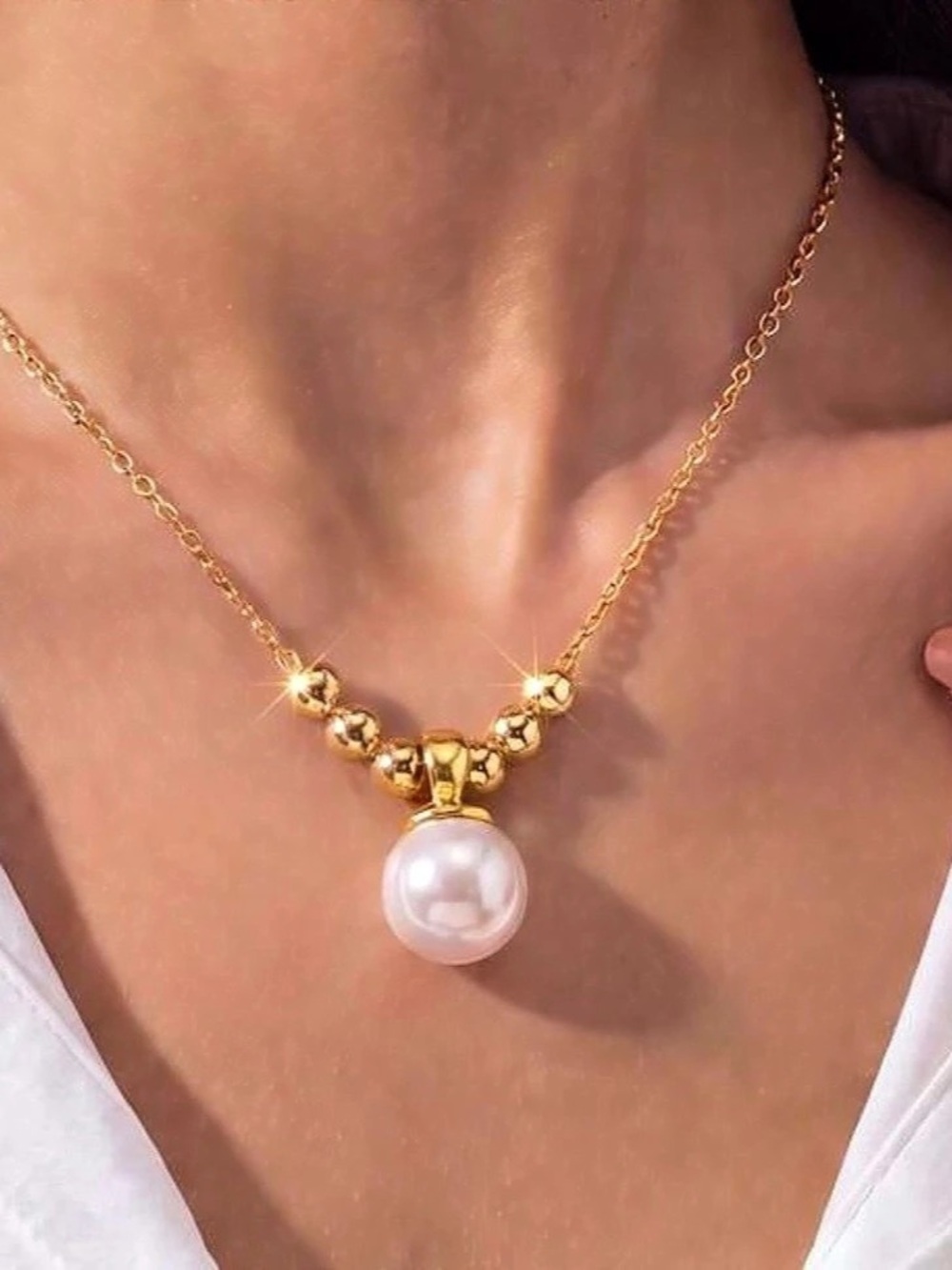 14K Gold Pearl Pendant Necklace